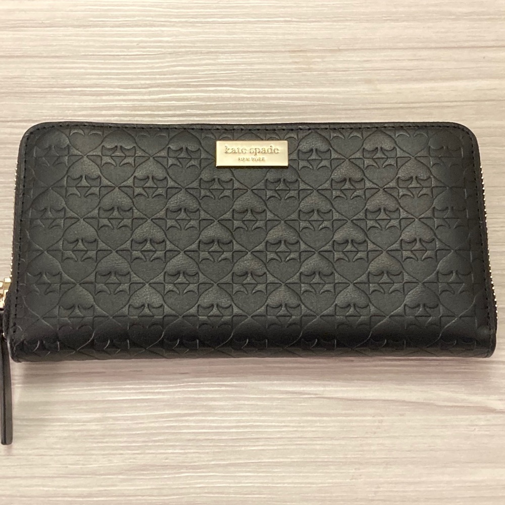 NWT Kate Spade Wallet Penn Place Embossed Black